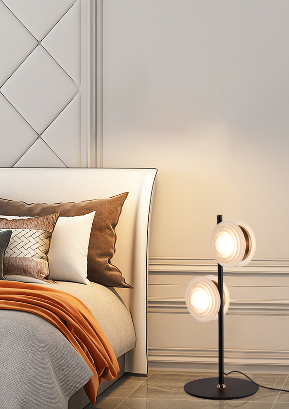 落地?zé)?/>
          </div>
          <div   id=